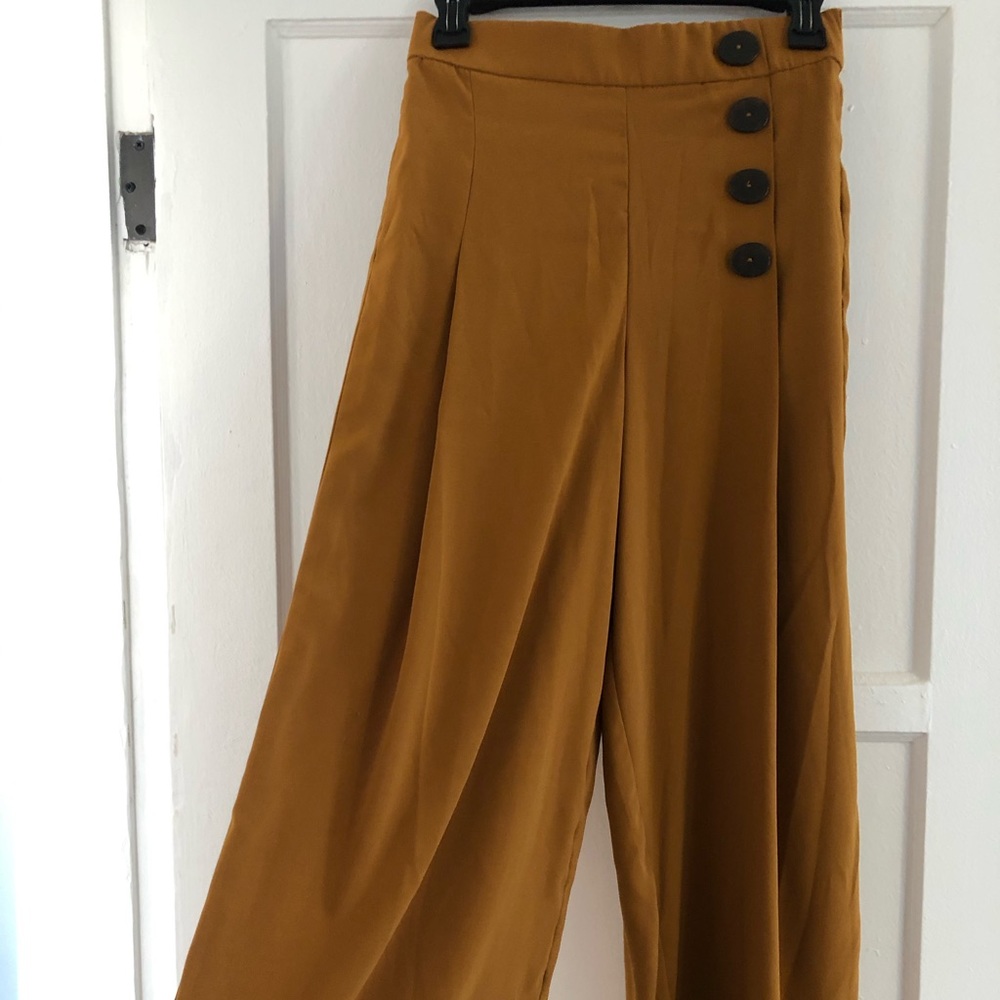 BRAND NEW Rust ZARA Pants